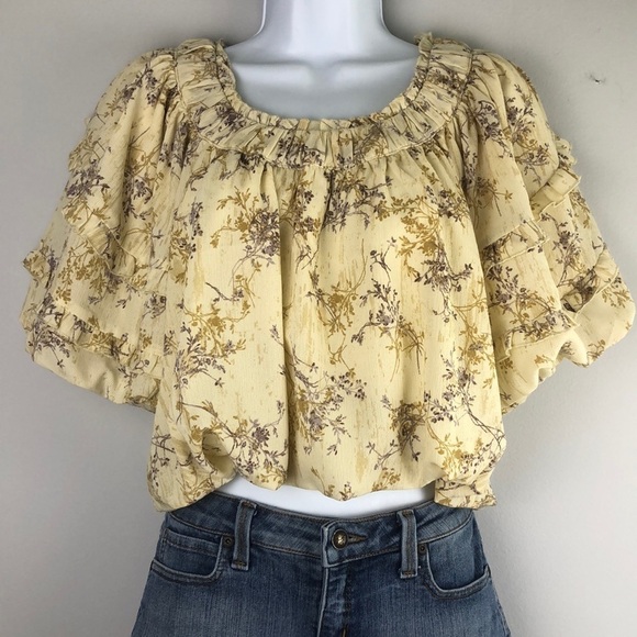 Moon River Bubble Top Cropped Bohemian Ruffle Oversized Puff Sleeve Lined Blouse - Picture 1 of 16